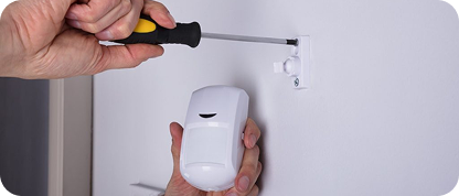 How Battery Operated Sensors Simplify Outdoor Installations